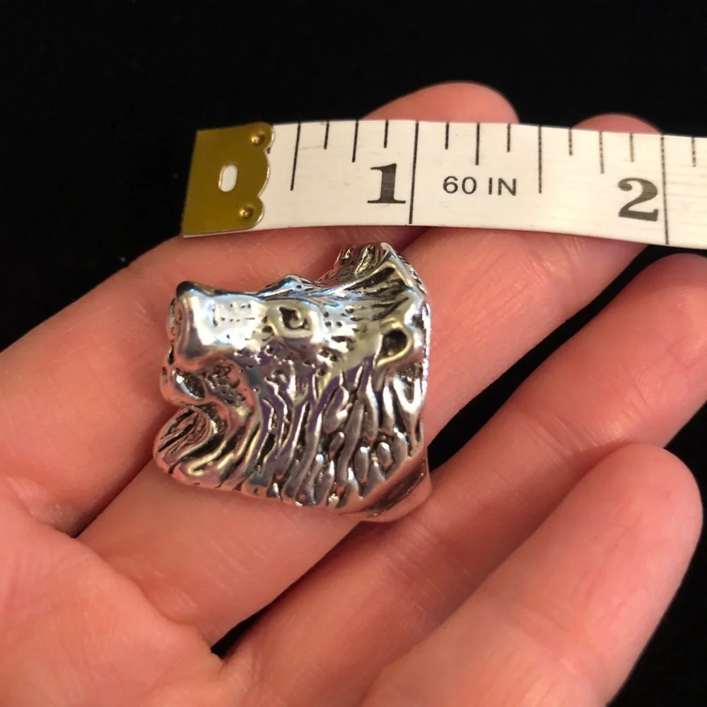 Silver Tone Lion Head Ring